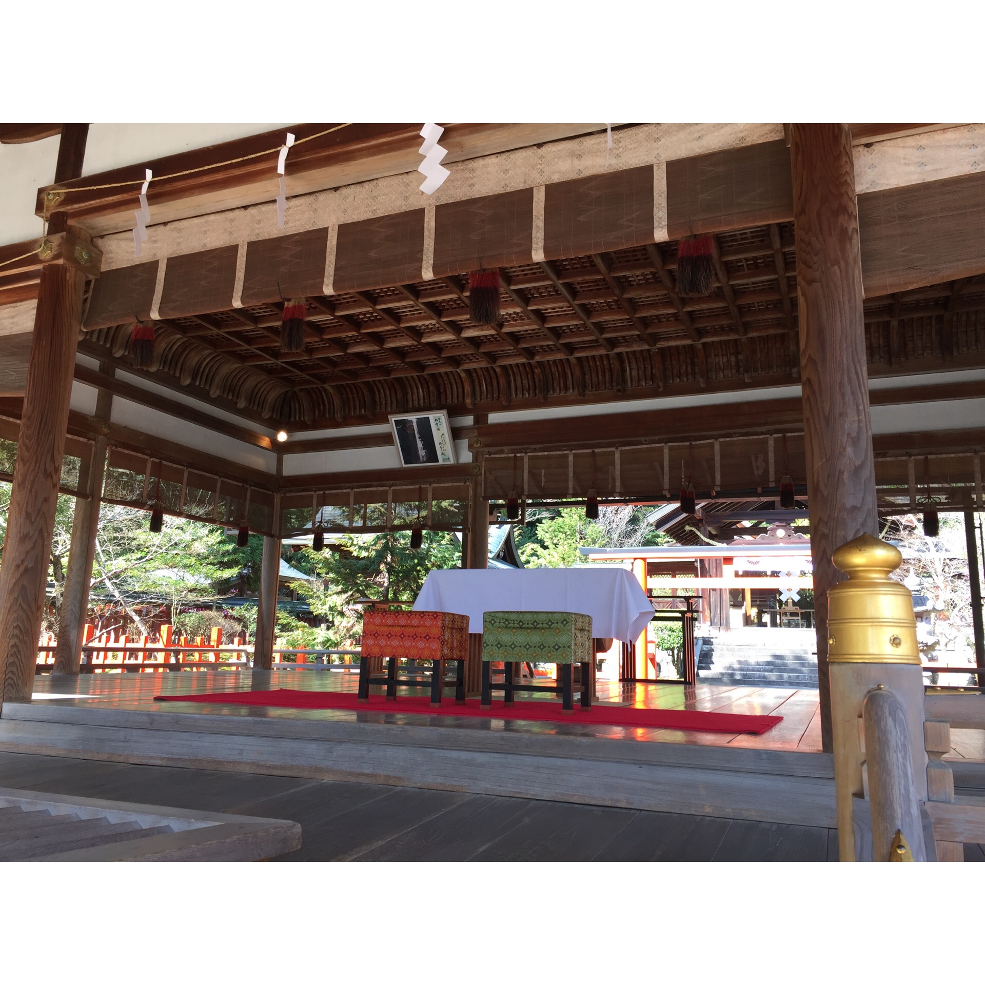 拝殿　結婚奉告祭　奈良